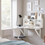 petit bureau mural suspendu