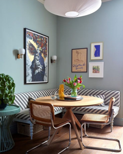 salle à manger bleu clair
